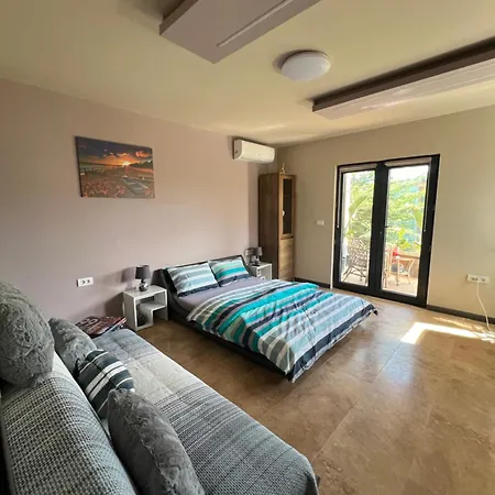 Holiday home Maya *