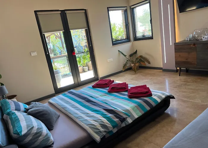 Maya Corbu (Constanta)